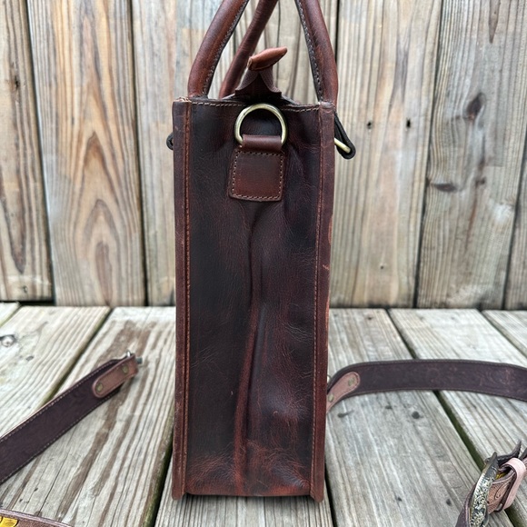 🌻GENUINE TOOLED LEATHER COWHIDE SUNFLOWER LAPTOP BAG PURSE w/ BELT STRAP🌻SALE! 😃 - Picture 5 of 11